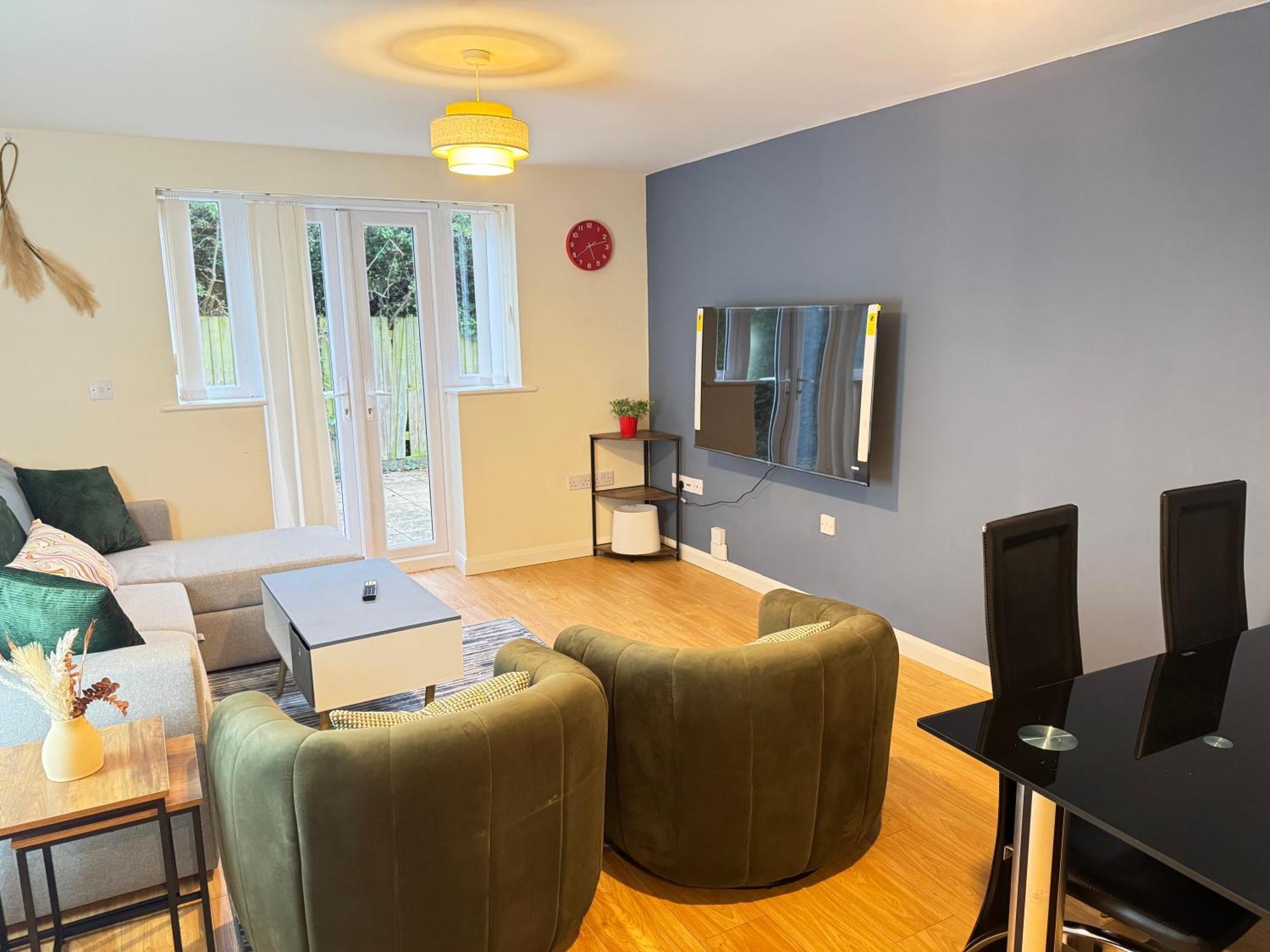 The Vogue Stay, 3 Bedrooms, 2 Bathrooms, Ideal For Jr & Oxford Hospitals, Free Carpark, Conveniently Located For Ring Road Access, 2 Miles From Oxford City Centre Easy Car & Bus Route Exteriér fotografie